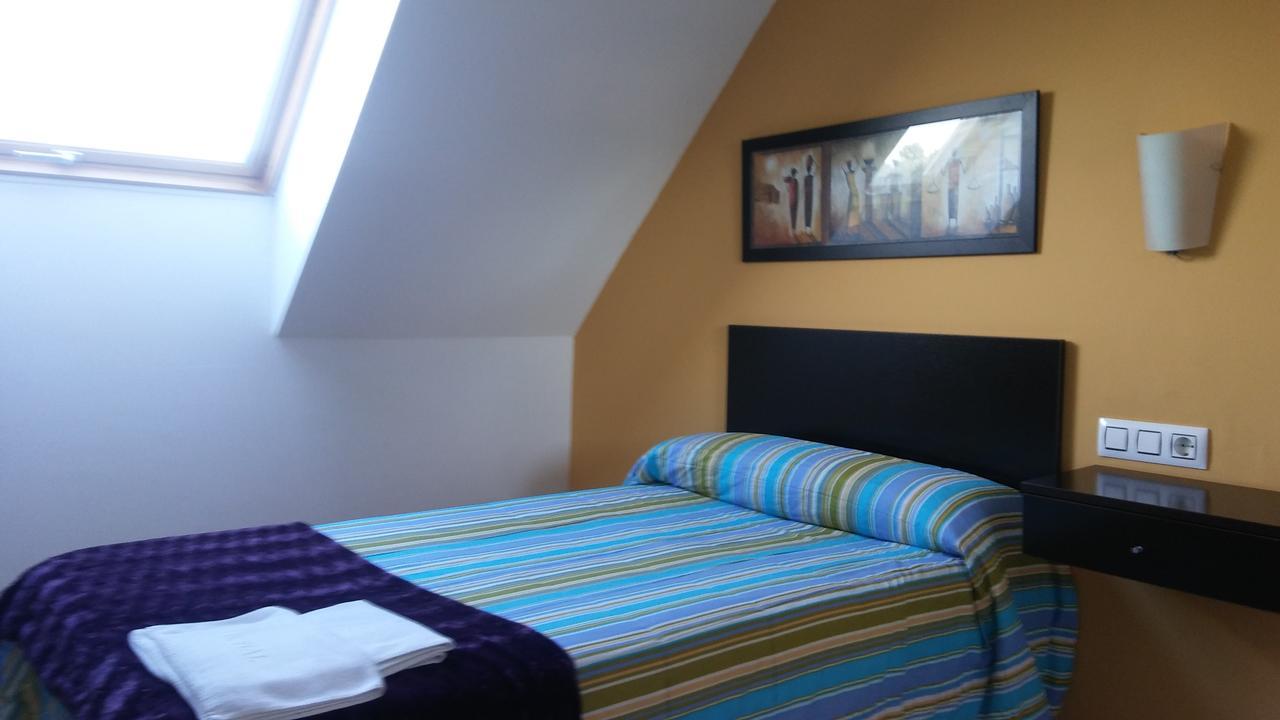 Hostal Restaurante Vial Оренсе Екстер'єр фото